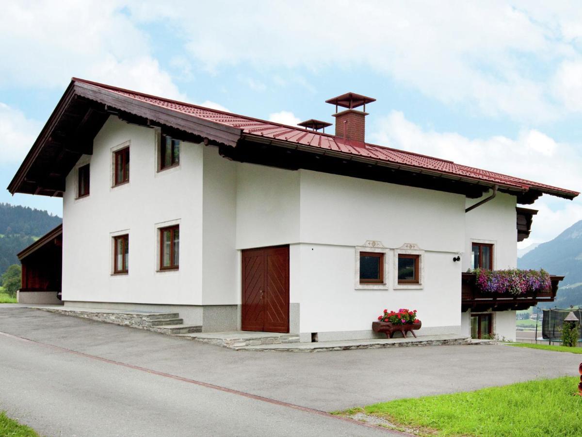 Beautiful Apartment In Brixen In The Thale Brixen im Thale Exterior foto